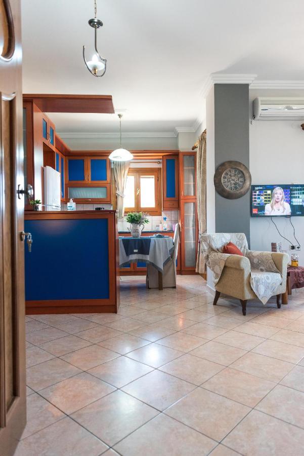 אגריה Athena'S Luxury Place מראה חיצוני תמונה