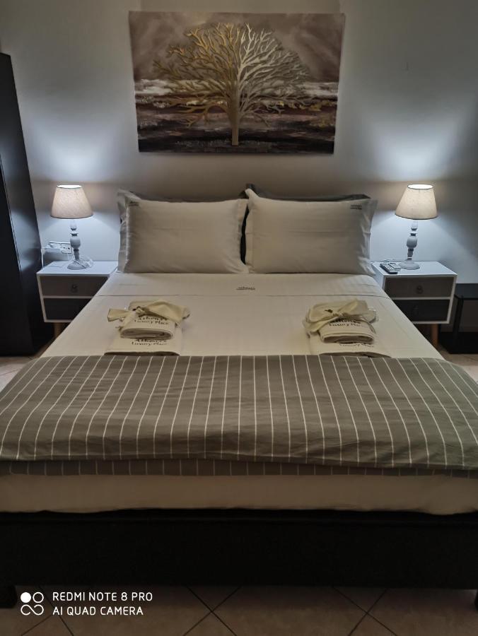 אגריה Athena'S Luxury Place מראה חיצוני תמונה